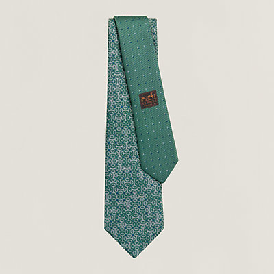 339339T 06_folded_wm_2?size= 339339T 06_folded_wm_2?size=